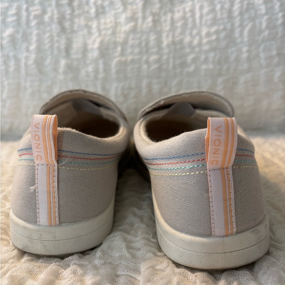 Vionic Beach Slip-Ons! - image 6